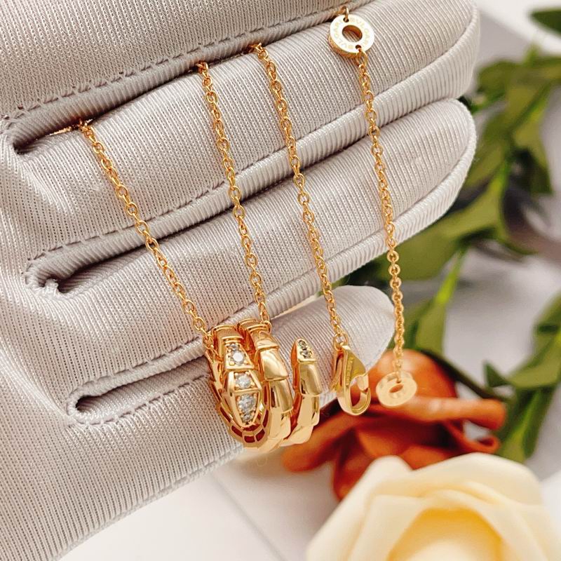 Bvlgari Necklace 04yxs94 (3)