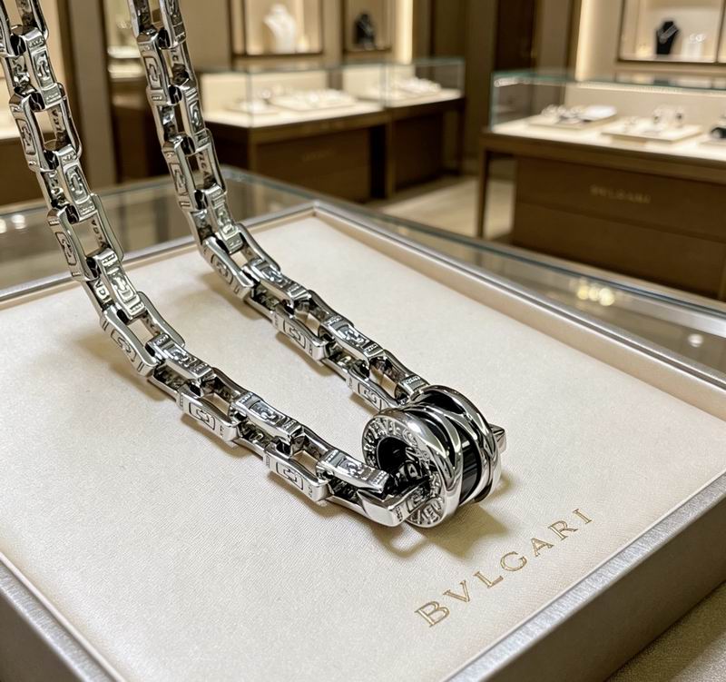Bvlgari Necklace 05yxs01 (4)
