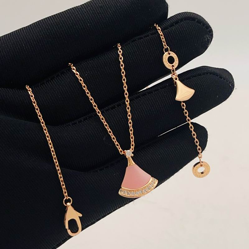 Bvlgari Necklace 05yxs55 (4)