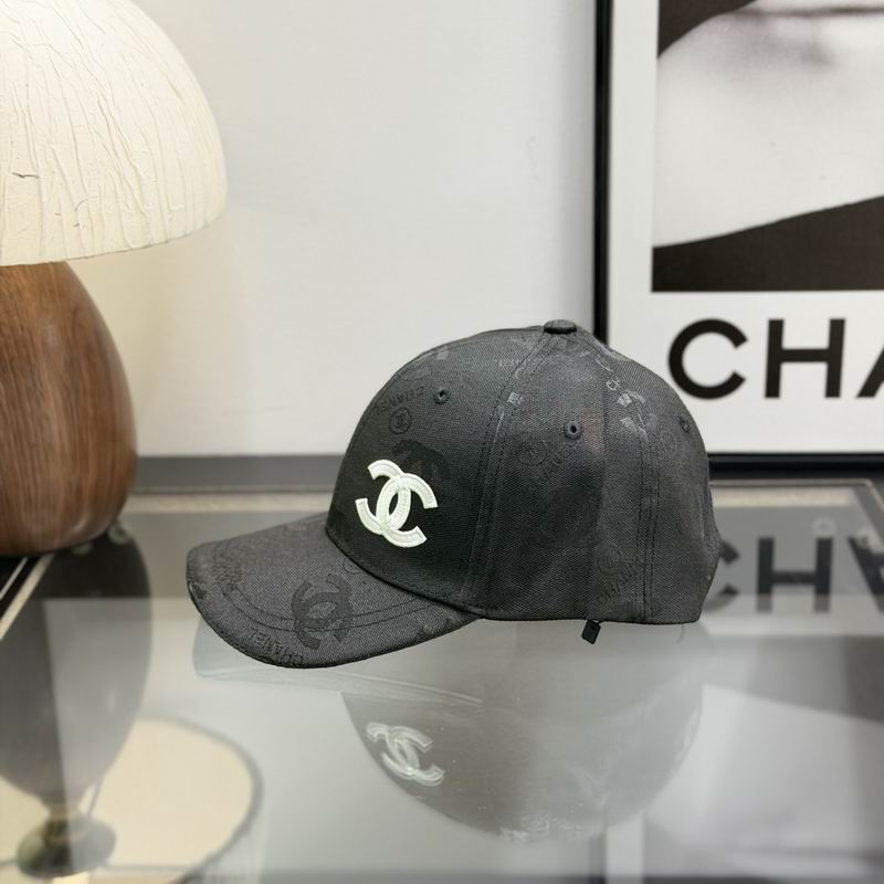 CHanel Cap dx (1967)