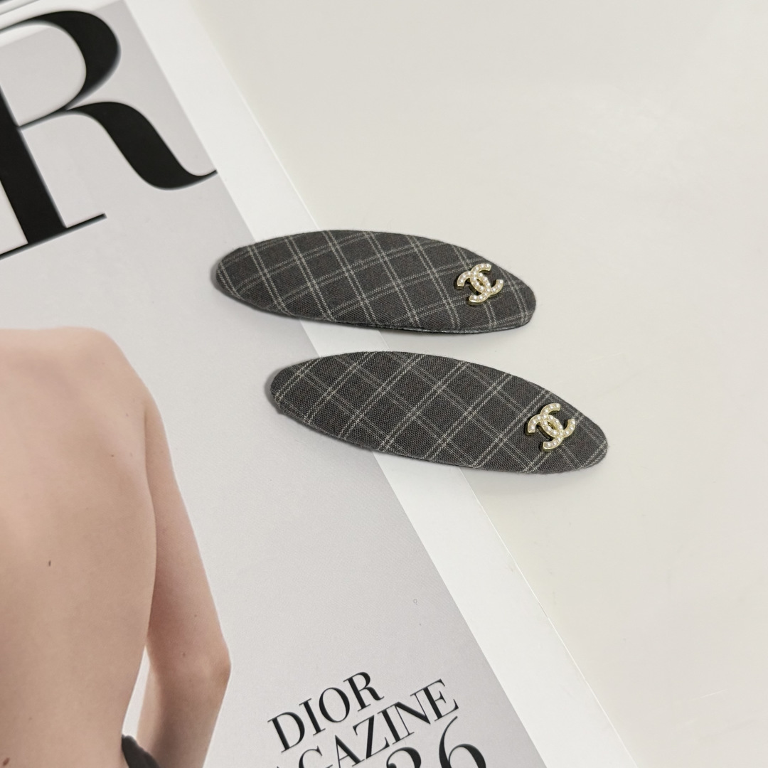 CHanel Hairpin hh (101)