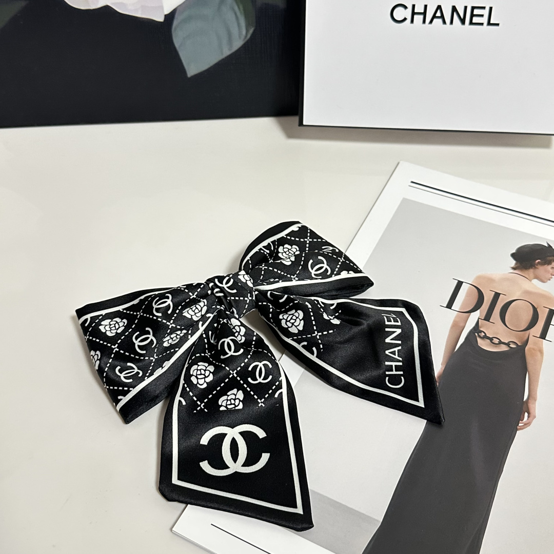 CHanel Hairpin hh (208)