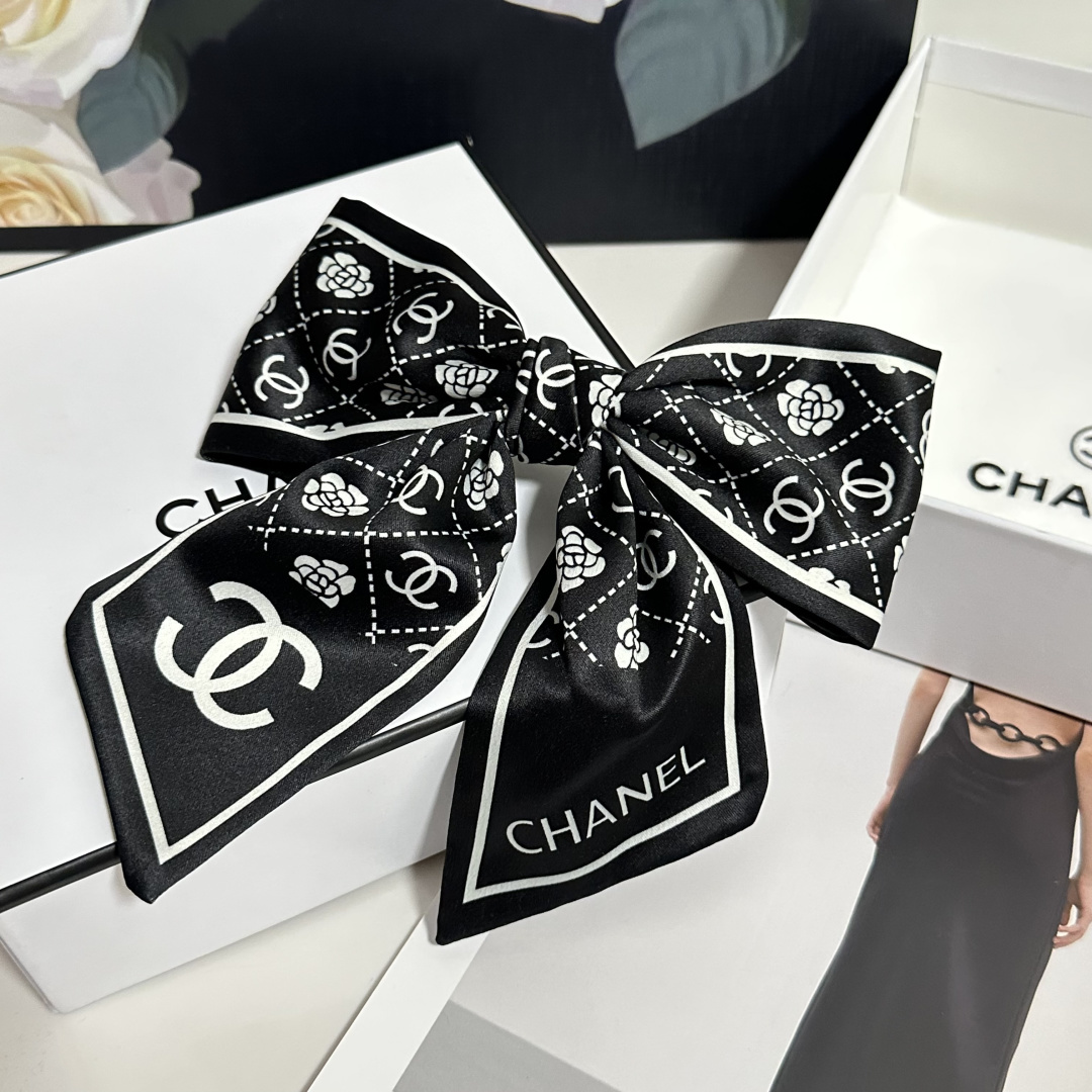 CHanel Hairpin hh (212)