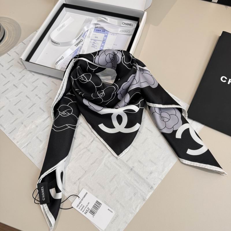 CHanel Silk Scarf 90X90cm E14 (13)