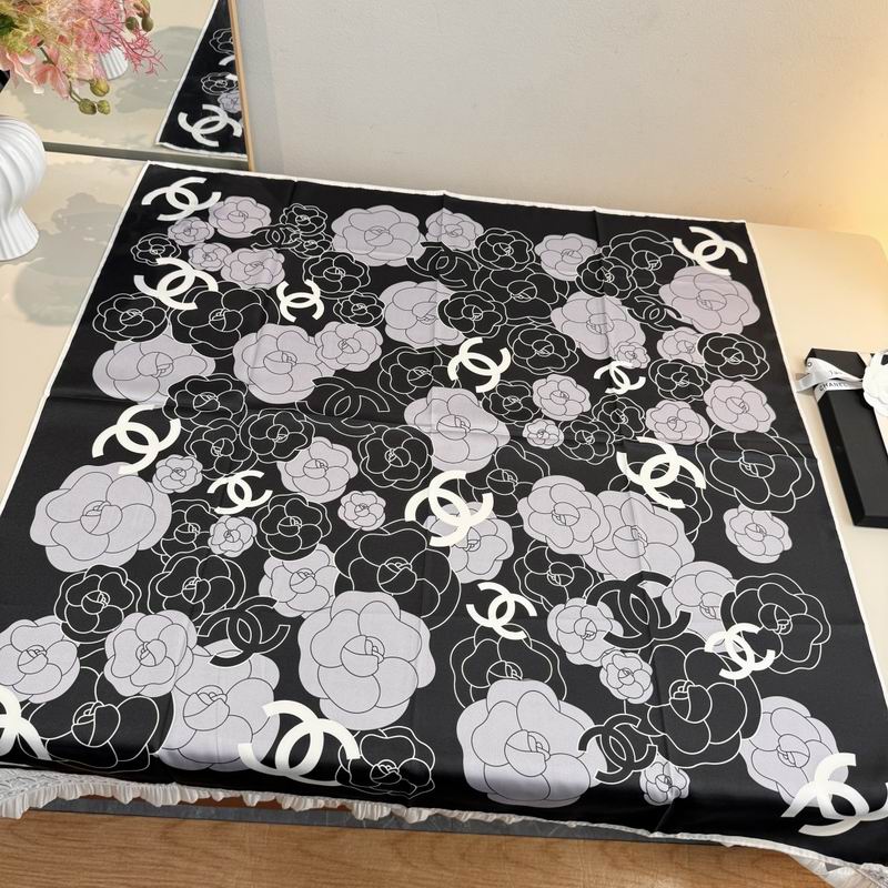 CHanel Silk Scarf 90X90cm E14 (18)