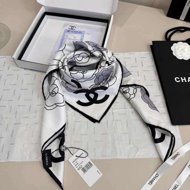 CHanel Silk Scarf 90X90cm E14 (22)
