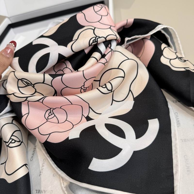 CHanel Silk Scarf 90X90cm E14 (3)