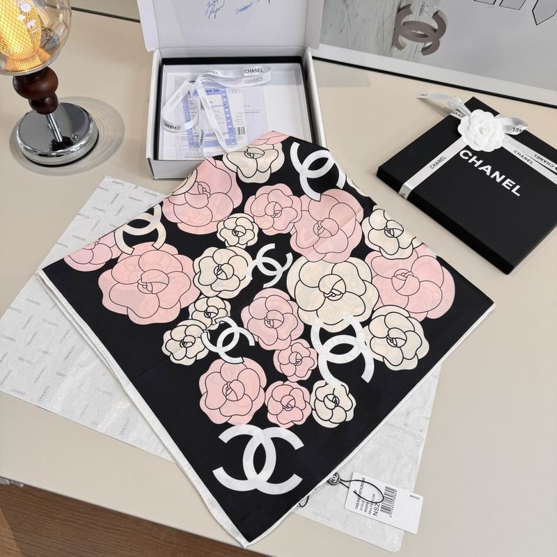 CHanel Silk Scarf 90X90cm E14 (8)