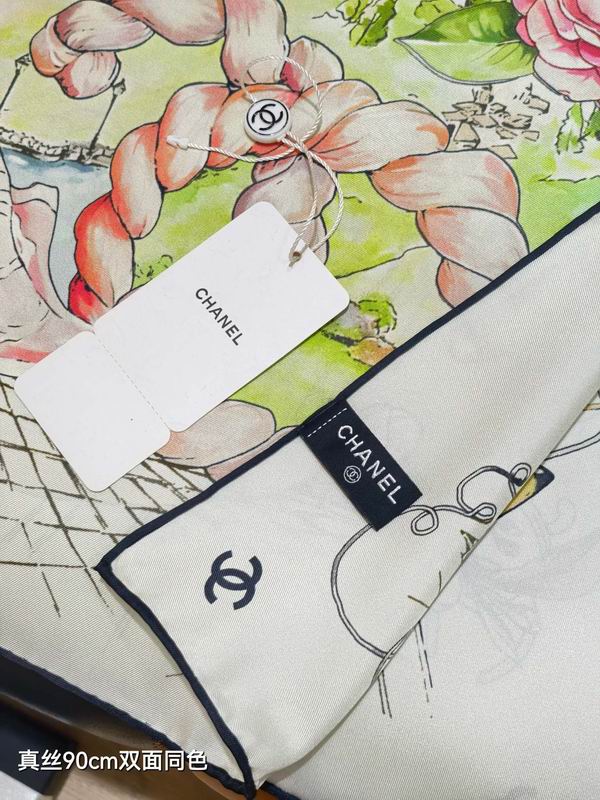 CHanel silk scarf 90X90cm E40 (4)
