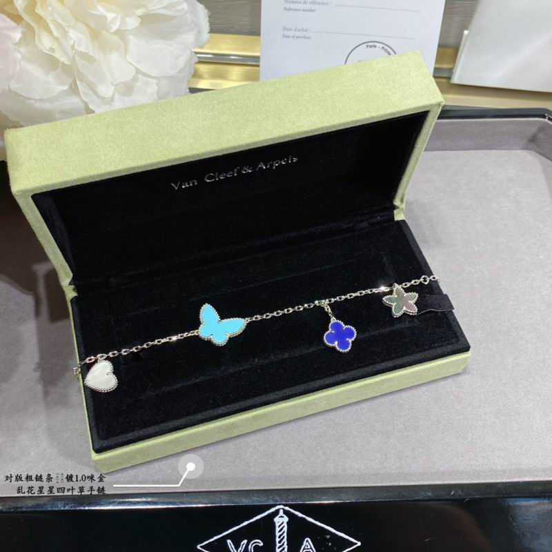 CK Bracelet 04yxs07 (1)