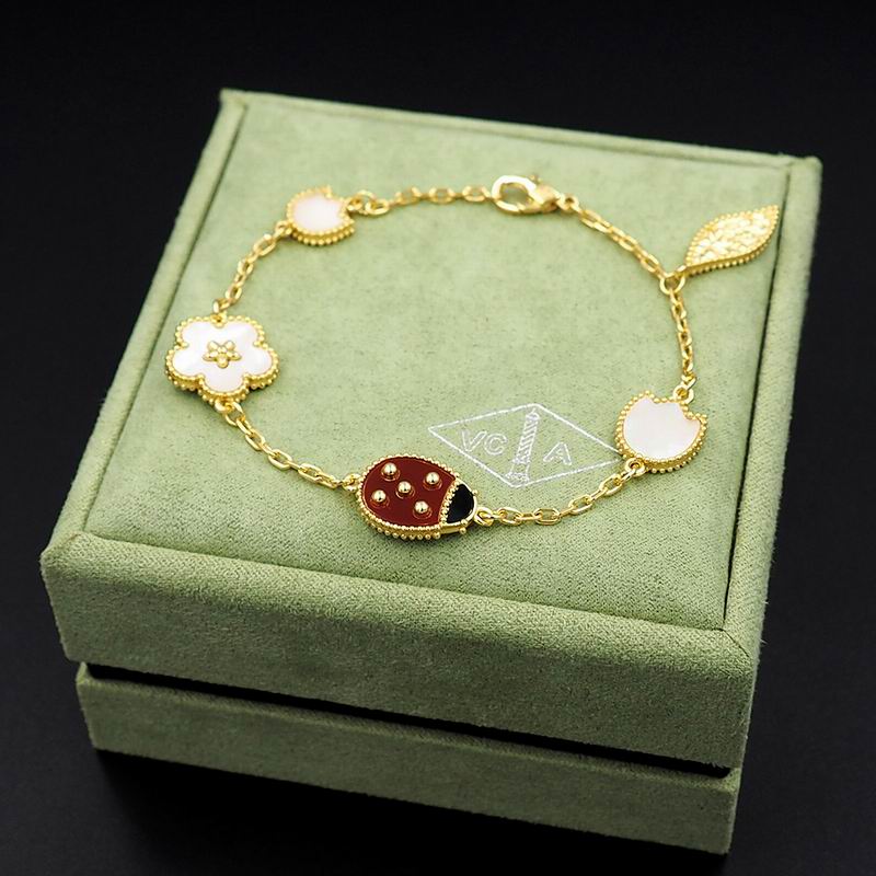CK Bracelet 05yxs06 (16)