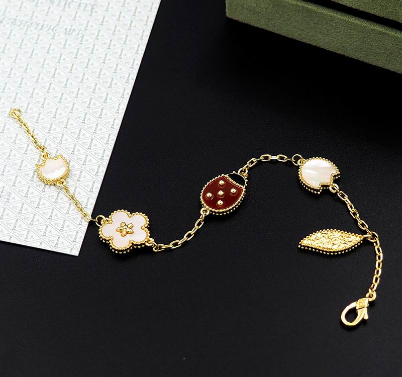 CK Bracelet 05yxs06 (23)