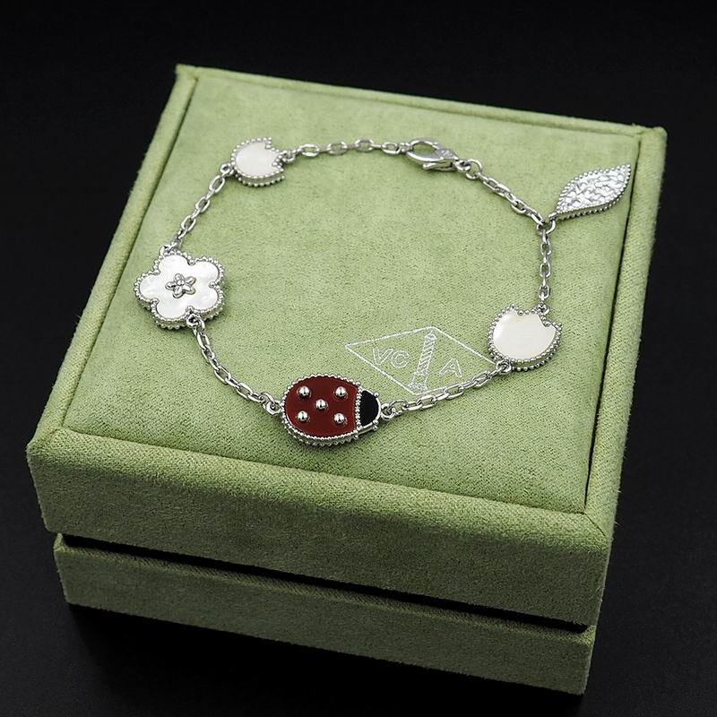 CK Bracelet 05yxs06 (33)