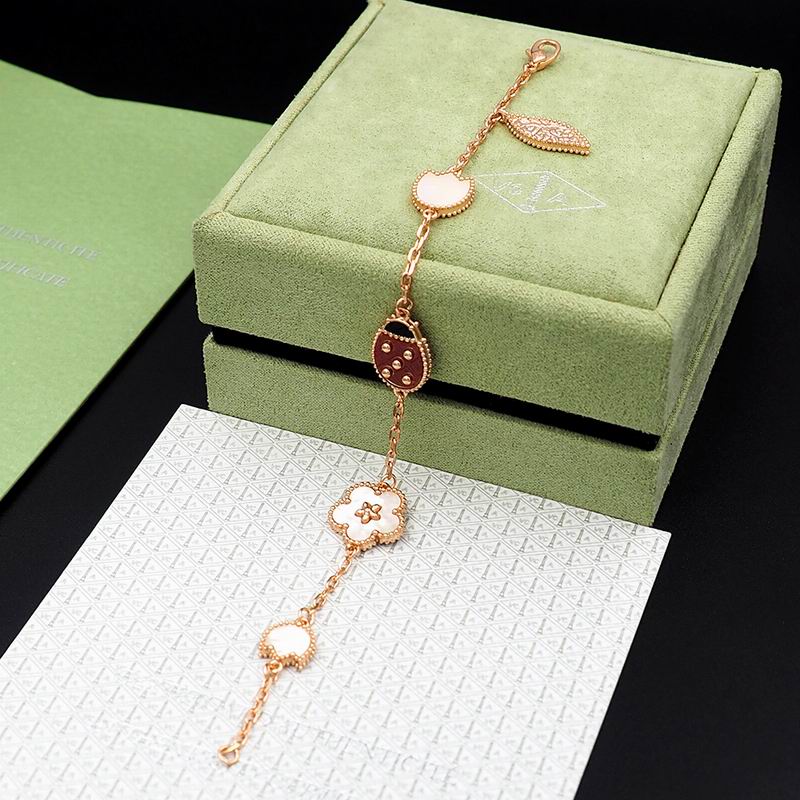 CK Bracelet 05yxs06 (4)