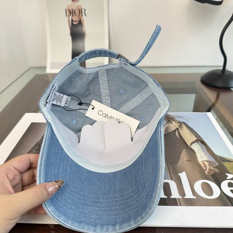 CK Cap dx (3633)