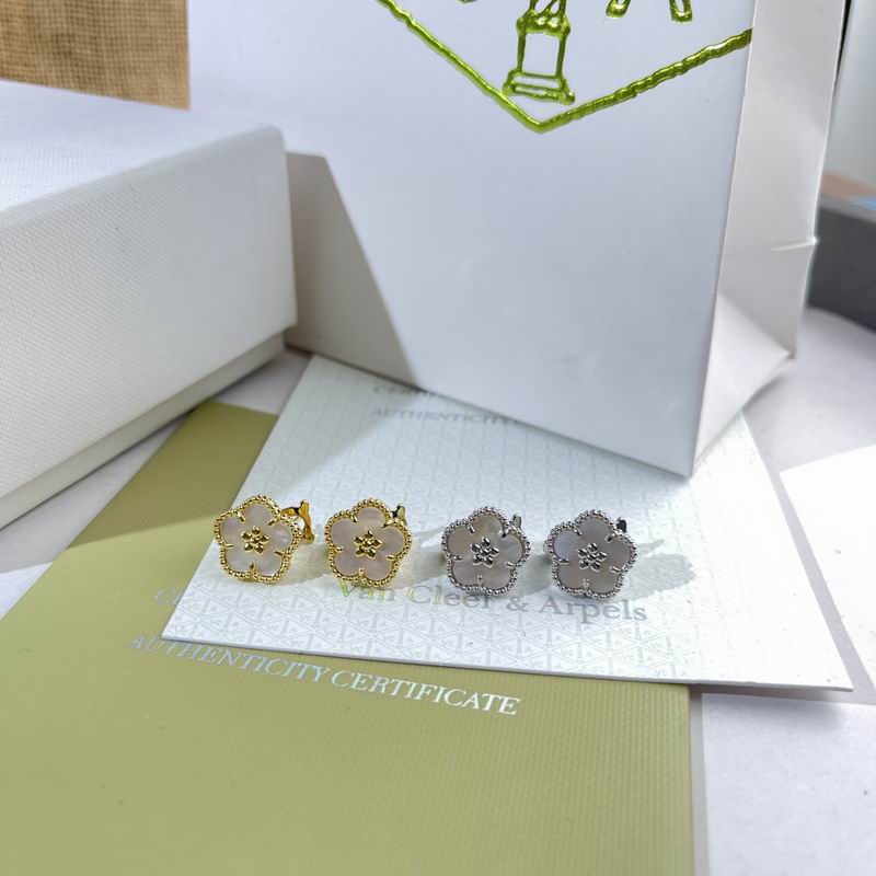 CK Earring 04yxs01 (1)