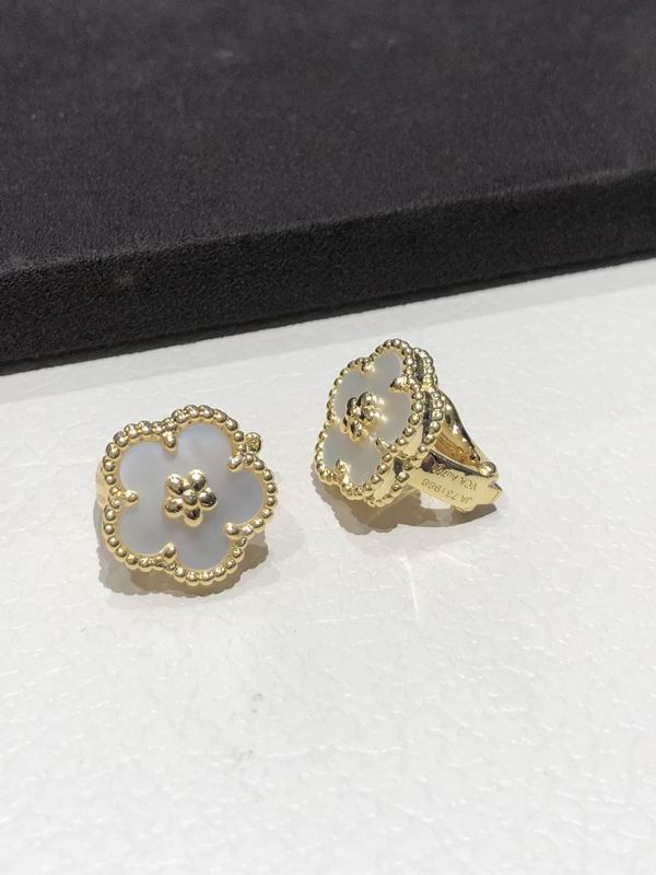 CK Earring 05yxs02 (3)