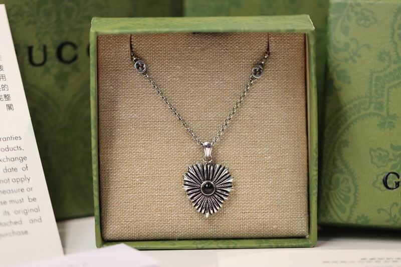 CK Necklace 05yxs09 (1)