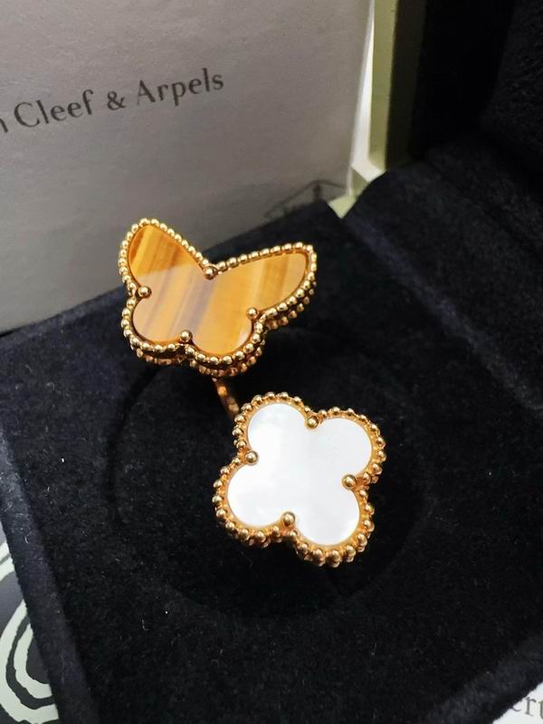 CK Ring 04yxs07 (5)