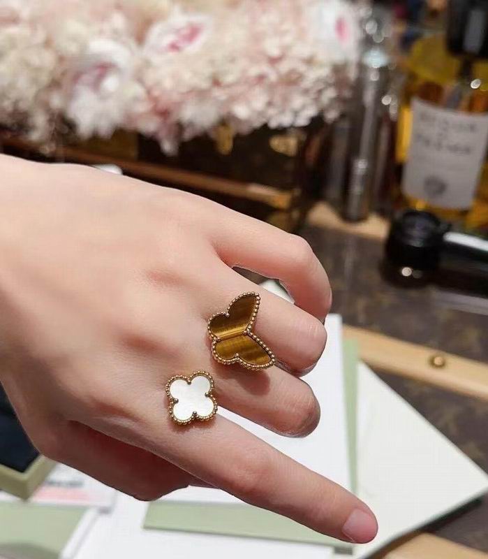 CK Ring 04yxs07 (9)