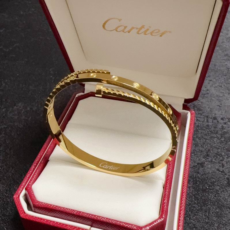 Cartier Bracelet 02yxs03 (5)