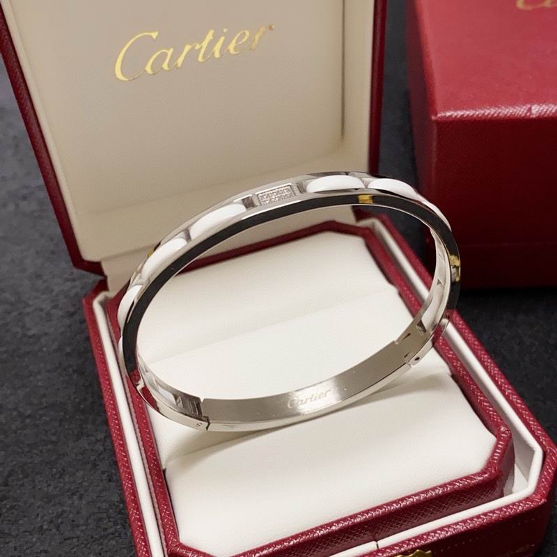 Cartier Bracelet 02yxs06 (7)