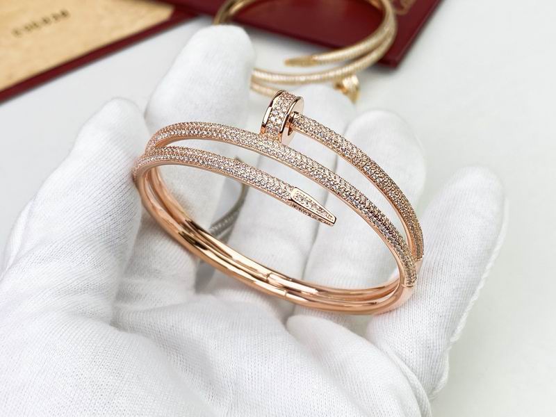 Cartier Bracelet 03yxs03 (9)