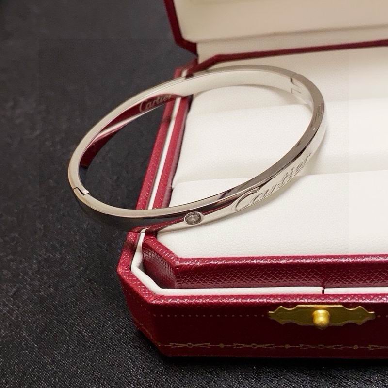 Cartier Bracelet 03yxs07 (8)