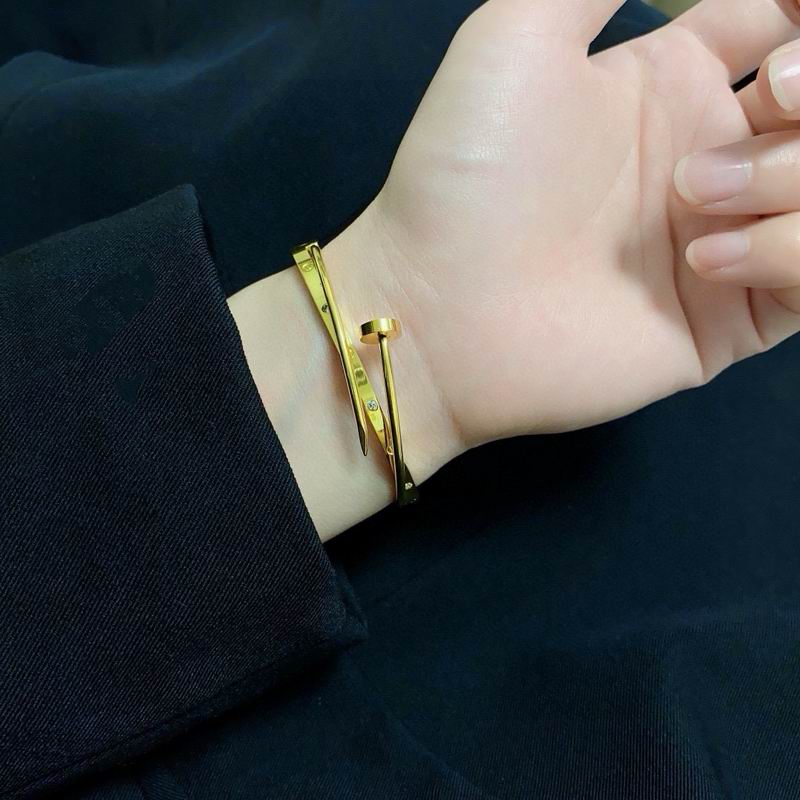 Cartier Bracelet 03yxs08 (2)