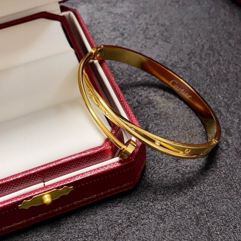 Cartier Bracelet 03yxs08 (4)