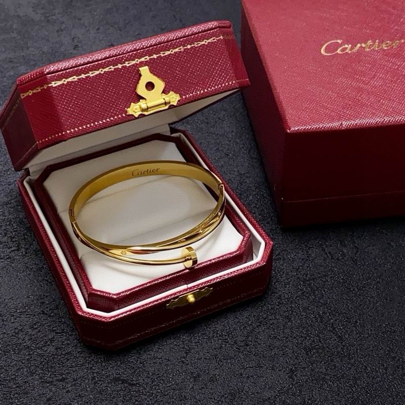Cartier Bracelet 03yxs08 (6)