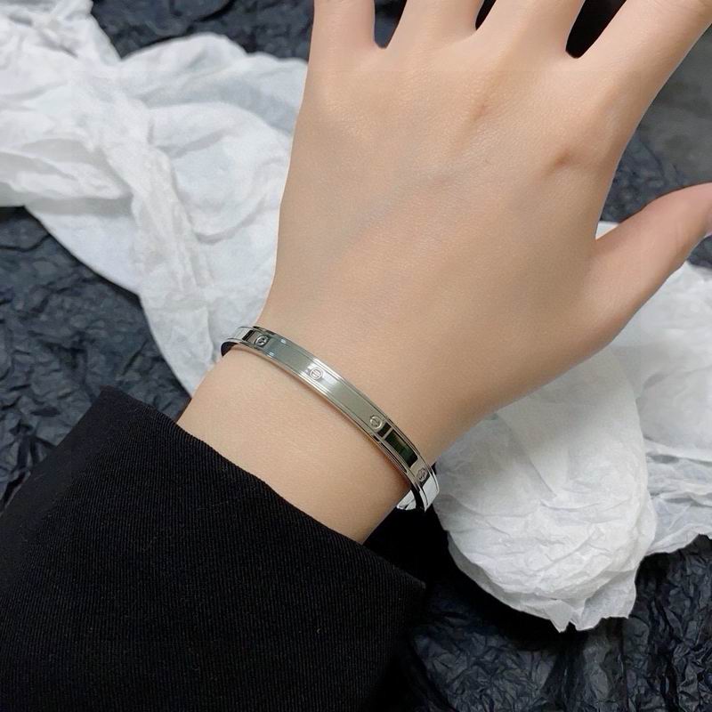 Cartier Bracelet 03yxs09 (2)