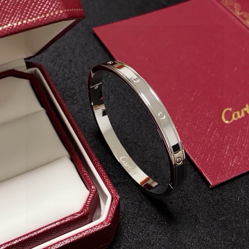 Cartier Bracelet 03yxs09 (4)