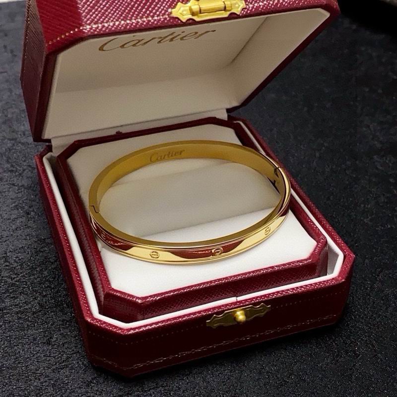 Cartier Bracelet 03yxs09 (7)