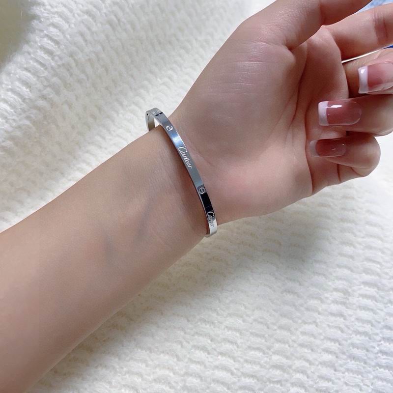 Cartier Bracelet 03yxs10 (4)