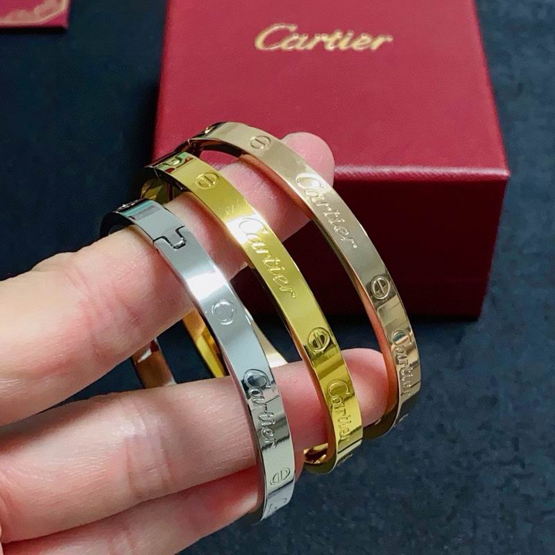 Cartier Bracelet 03yxs18 (8)