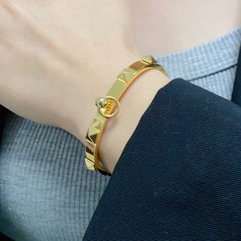 Cartier Bracelet 03yxs22 (6)