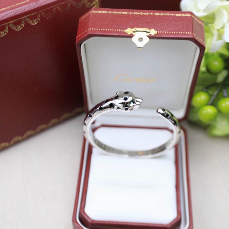 Cartier Bracelet 03yxs29 (5)