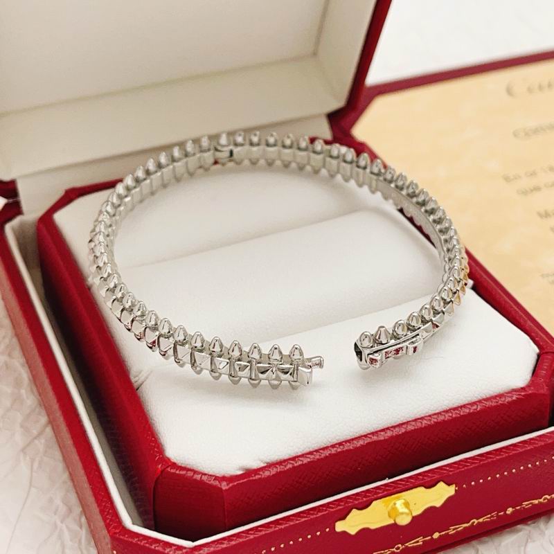 Cartier Bracelet 03yxs33 (10)