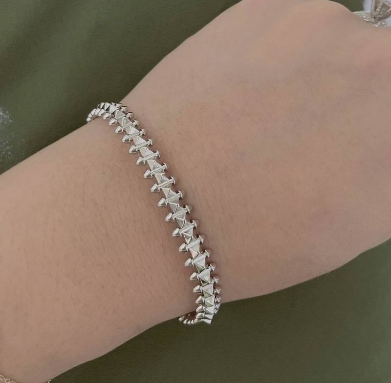 Cartier Bracelet 03yxs33 (14)