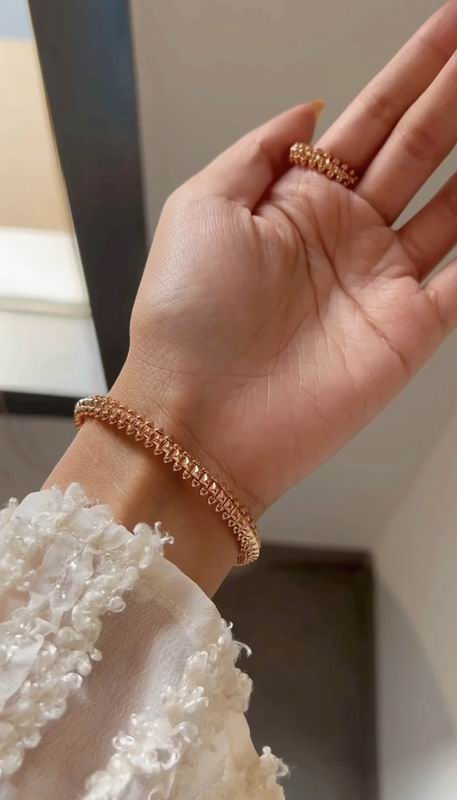 Cartier Bracelet 03yxs33 (4)