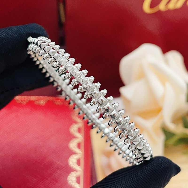 Cartier Bracelet 03yxs33 (7)