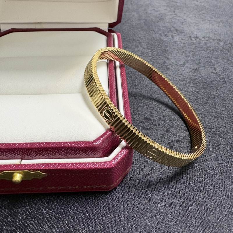 Cartier Bracelet 03yxs37 (4)