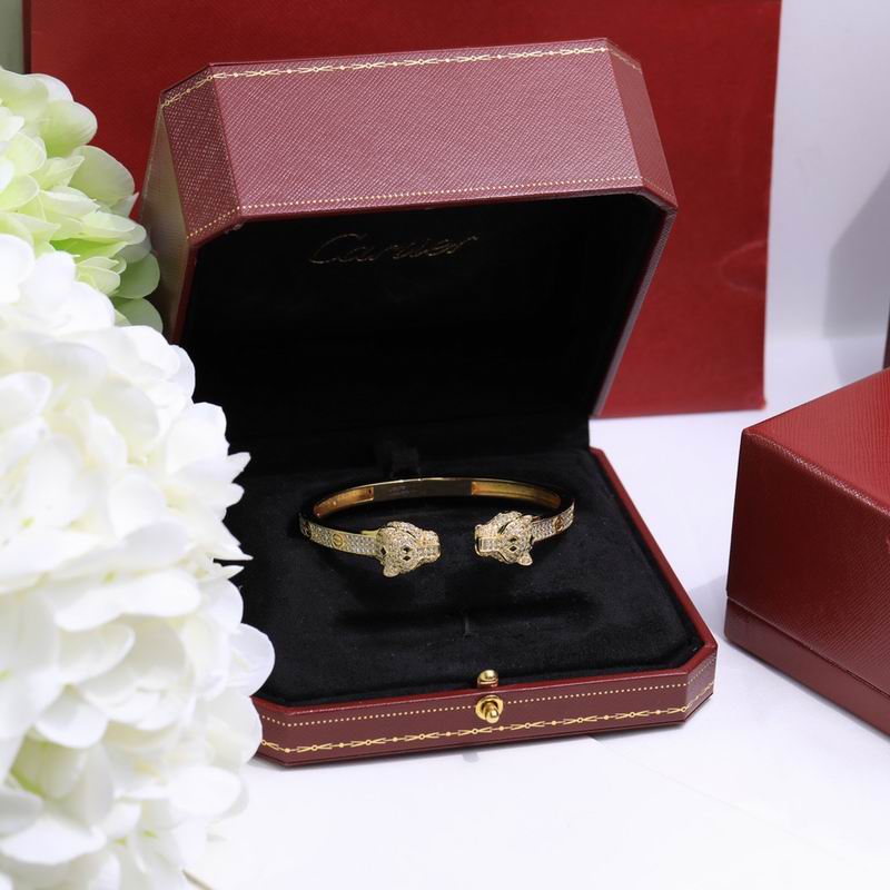 Cartier Bracelet 04yxs03 (7)