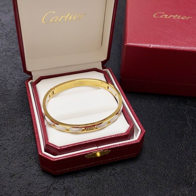Cartier Bracelet 04yxs10 (5)
