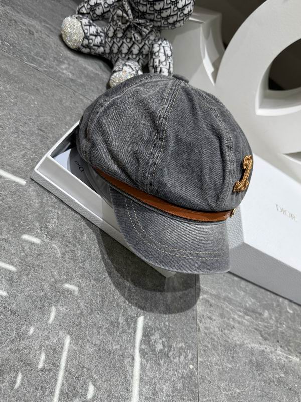 Celine Cap dx (76)