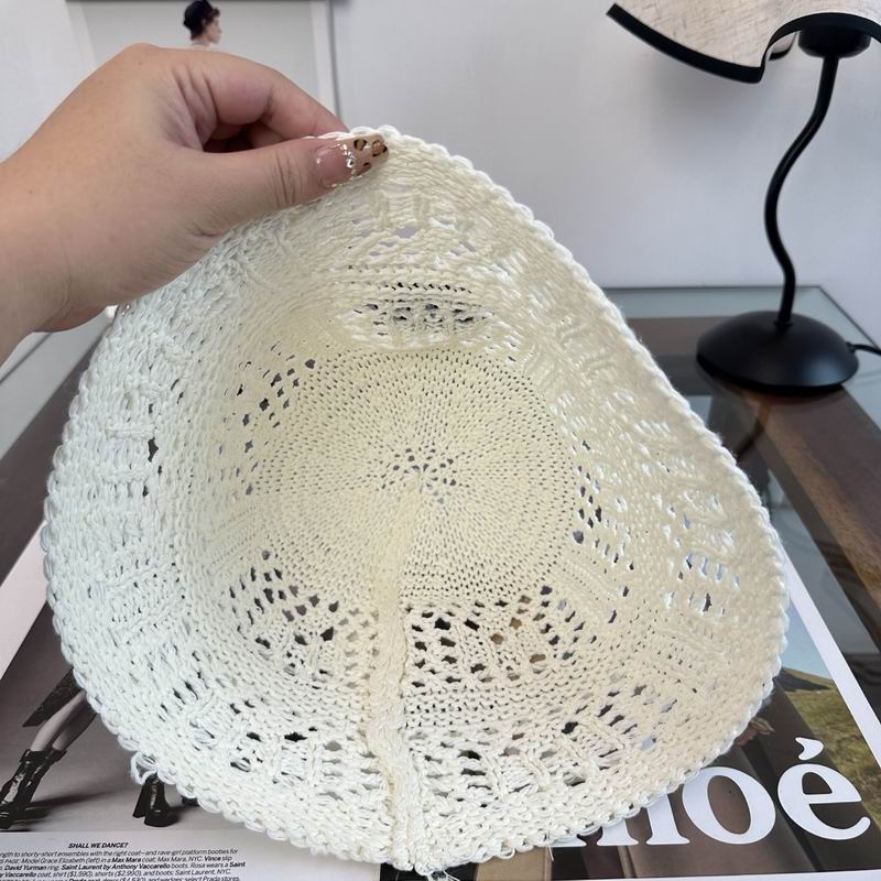 Celine hat (542)