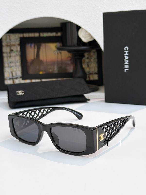 Chanel 5566 54 20-135 a01
