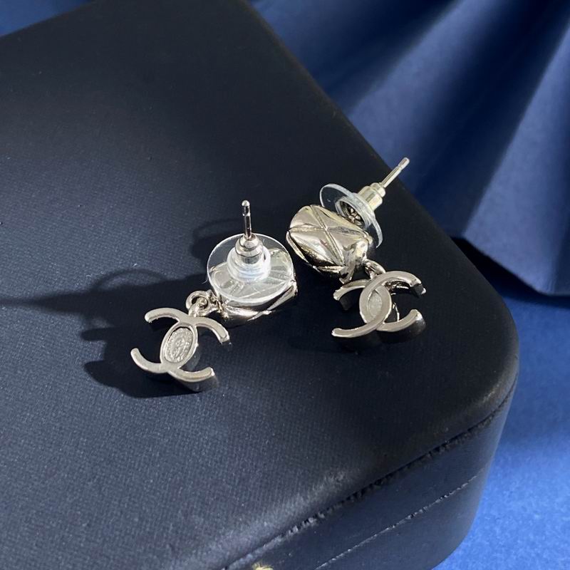 Chanel  Earring 04yxs250 (9)
