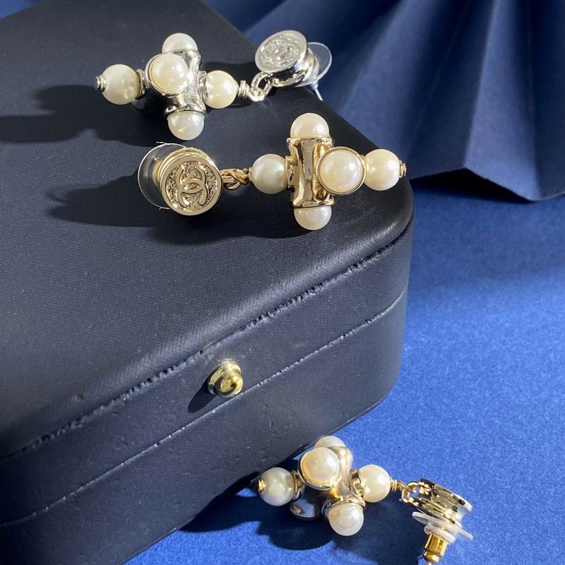 Chanel  Earring 04yxs252 (8)